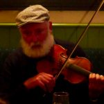 Pub fiddler