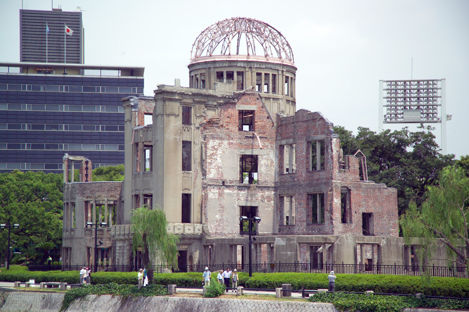 HiroshimaPeace Park messengers